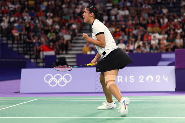 從Yonex到Victor：羽毛球拍巨頭Logo的設(shè)計哲學(xué)