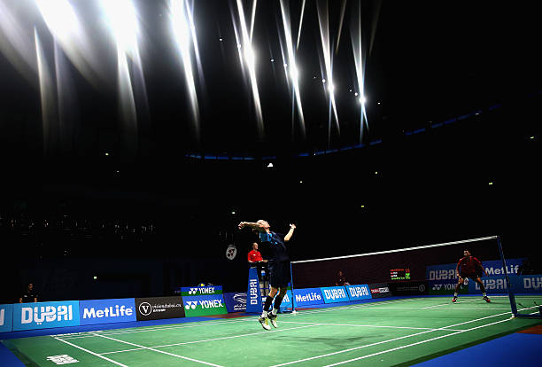 YONEX主題羽毛球館：專業(yè)場(chǎng)地，暢享運(yùn)動(dòng)樂(lè)趣