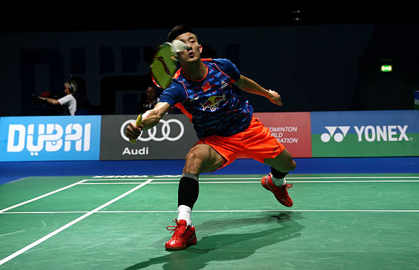 從發(fā)球到防守：單打區(qū)域內(nèi)的戰(zhàn)術(shù)布局與跑位策略