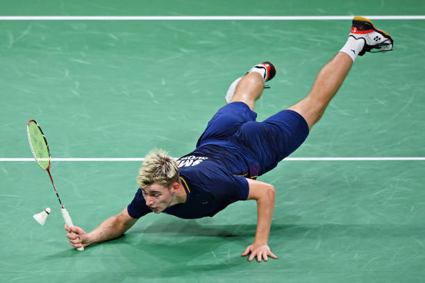 黃雅瓊微博之夜高清直拍，在線觀看她的閃耀時刻