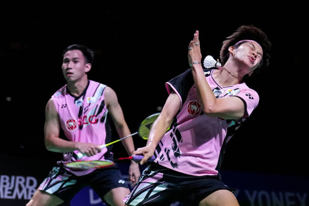 Yonex Voltric 9 DG Slim羽毛球拍：科技與設(shè)計的雙重突破