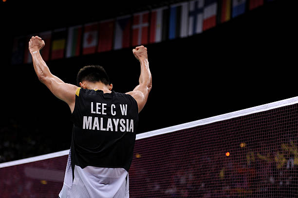 羽毛球雙打戰(zhàn)術：右半場站位如何提升攻防效率？