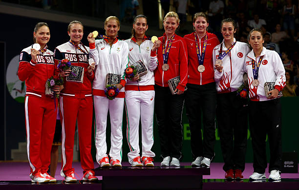 預(yù)算有限？這8款便宜耐打的羽毛球拍讓你輕松入門