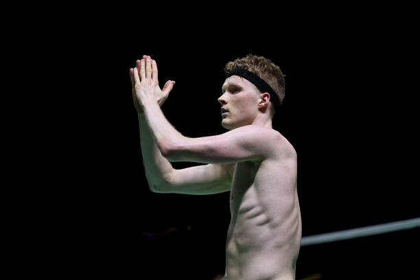 Copeki羽毛球拍價格波動因素：材質(zhì)、科技與市場影響