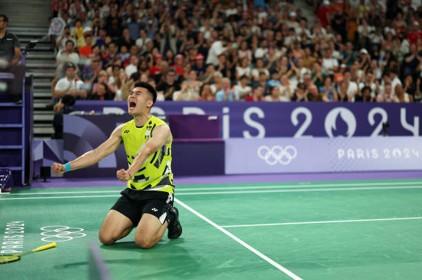 羽毛球場地簡圖：如何正確標記發(fā)球區(qū)與邊線