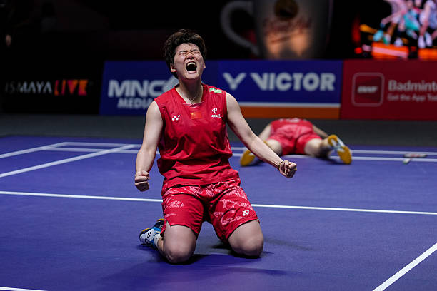 羽毛球拍品牌推薦：不同打法如何挑選合適的球拍？