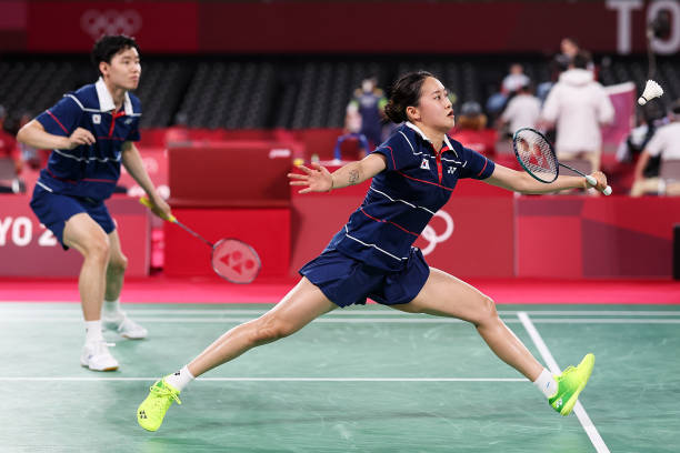 反手接殺球必學(xué)3招！輕松應(yīng)對對手強力進攻