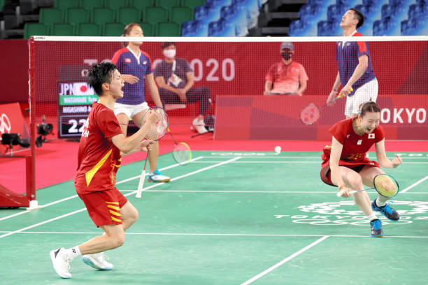 羽毛球拍手膠保養(yǎng)貼士：這樣粘能用更久！