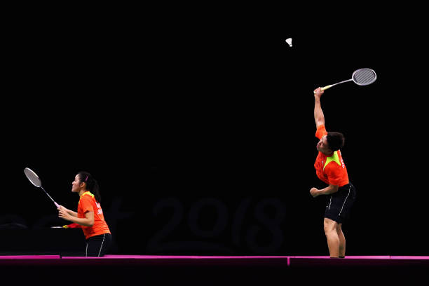 1000ZZ羽毛球拍穿線建議：磅數(shù)與線材如何搭配？