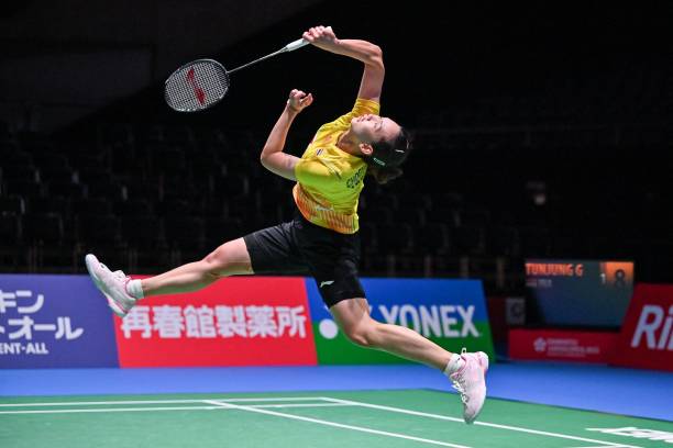 羽毛球比賽規(guī)則：發(fā)球區(qū)界限及違例情況解析