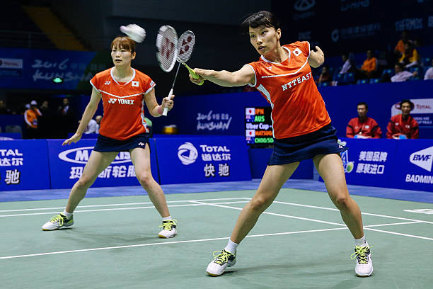 百元羽毛球拍如何選？材質(zhì)、重量、平衡點(diǎn)全解析