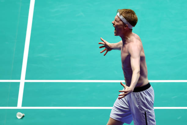 1000元以內(nèi)怎么選？10大羽毛球拍品牌價(jià)格排行