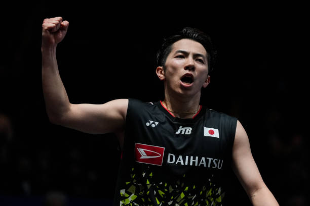 羽毛球場地尺寸指南：單打與雙打的邊線距離對比