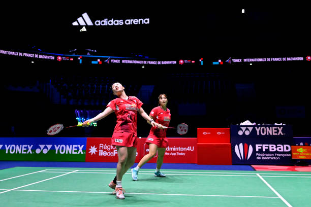 羽毛球場地和網(wǎng)球場對比：大小、布局差異一覽