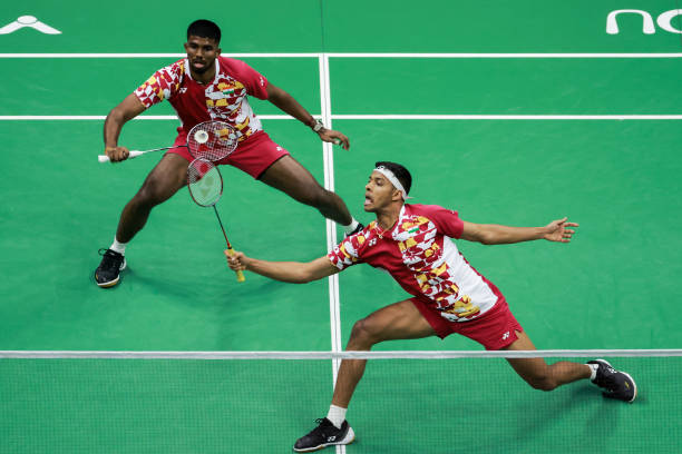 從站位到移動：羽毛球基礎(chǔ)步法訓練全攻略