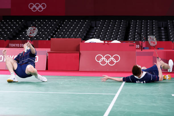 羽毛球扣殺進(jìn)階訓(xùn)練：如何打出刁鉆角度（慢動作分解教學(xué)）