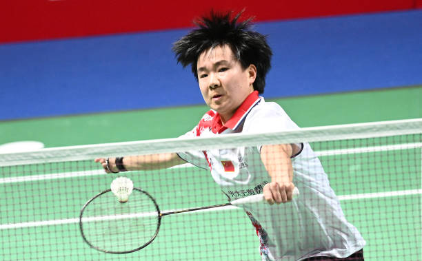 羽毛球場(chǎng)地尺寸與燈光高度的合理搭配