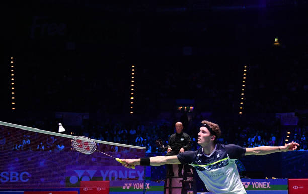 標(biāo)準(zhǔn)羽毛球場(chǎng)地面積是多少？附國際比賽場(chǎng)地要求