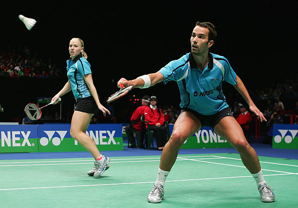 羽毛球單打比賽得分規(guī)則：如何判定有效得分與失分