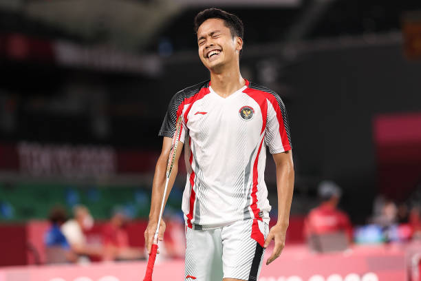 輕量VS進(jìn)攻型？如何選擇最適合你的羽毛球拍