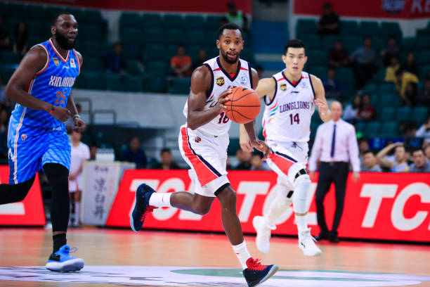 突出訓(xùn)練的高級(jí)感和綜合性