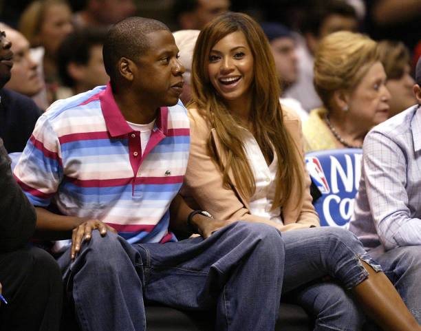 如何正確測量籃球場坡度？實(shí)用工具與方法