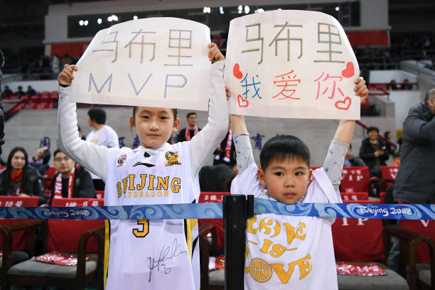 NBA總決賽單場(chǎng)得分王：誰(shuí)創(chuàng)造了歷史最高分？