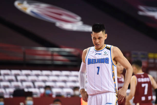 提供實用信息，如賽程表，增加粘性