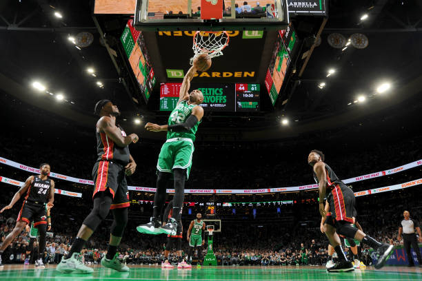 兒童籃球場(chǎng)地標(biāo)準(zhǔn)：U10尺寸與畫法解析