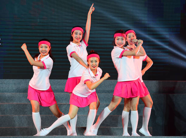 掌握中鋒行筆，提升書(shū)法線條質(zhì)量