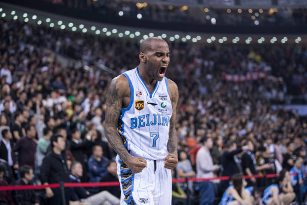 籃球場(chǎng)劃線總長(zhǎng)度：國(guó)際標(biāo)準(zhǔn)與NBA差異