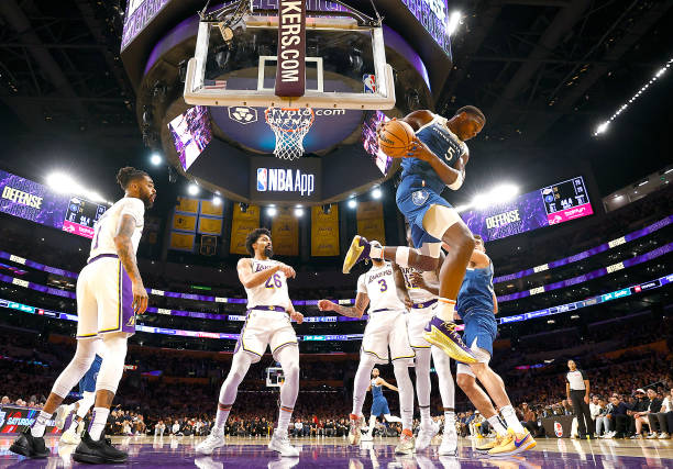 如何成為一名優(yōu)秀的得分后衛(wèi)？訓練技巧大揭秘