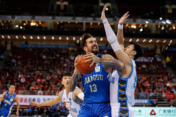 籃球比分網(wǎng)即時比分：舊版球探網(wǎng)手機版優(yōu)缺點分析