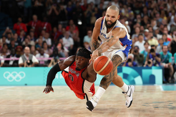 CBA：中國(guó)體育品牌的崛起與挑戰(zhàn)