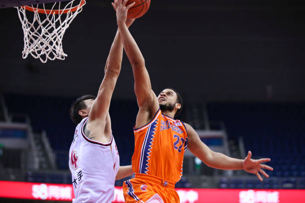 籃球運動員球號選擇策略：數(shù)字背后的心理學(xué)