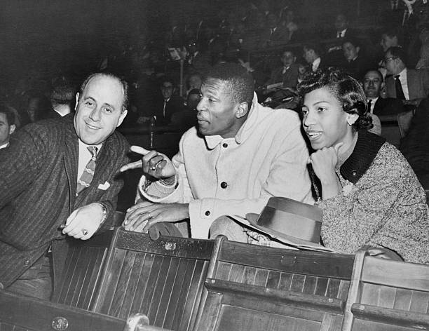 小籃球比賽暫停次數(shù)與時長規(guī)定