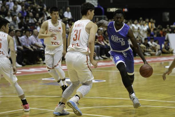 籃球盛宴！廣東宏遠(yuǎn)迎戰(zhàn)遼寧本鋼，CCTV5現(xiàn)場直播