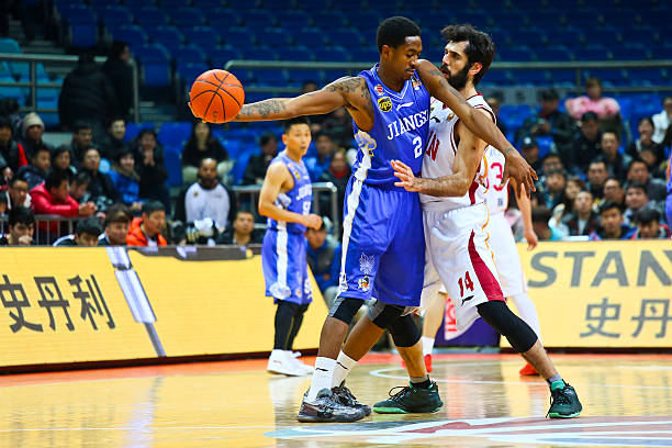 小型半場籃球場建設方案：省錢又實用的選擇