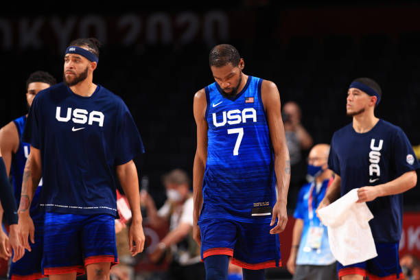 籃球投籃手型基礎(chǔ)教程：圖解與視頻示范