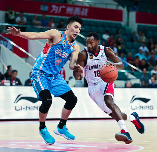 籃球場建設(shè)廠家名單公示欄聯(lián)系方式公布