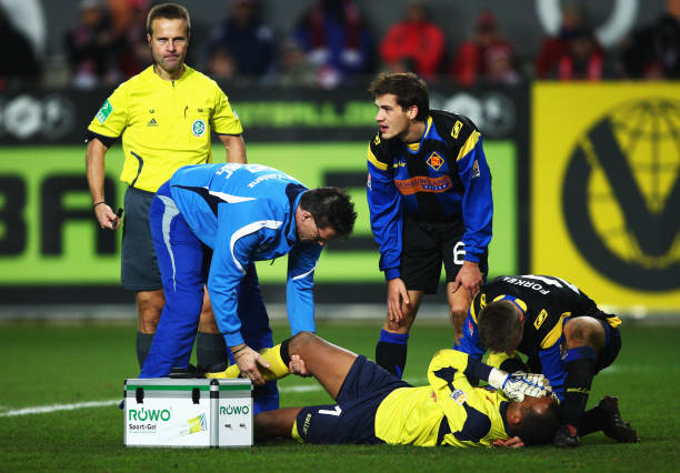 梅西金球慶祝動作的演變：從青澀少年到傳奇巨星