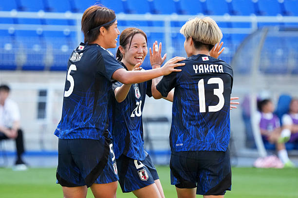 門將藝術(shù)的巔峰！布馮這記撲點(diǎn)球堪稱足壇經(jīng)典（動(dòng)態(tài)圖解