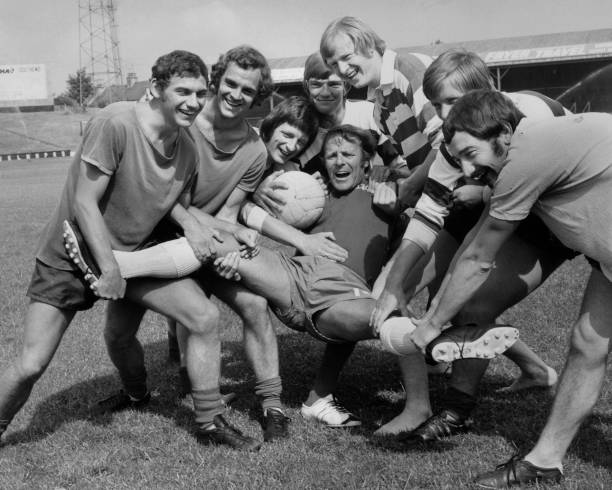 詳細分析馬拉多納如何帶領那不勒斯隊從意甲中游球隊蛻變?yōu)橐饧坠谲姡⒊蔀槌鞘械南笳鳌?></a>
                        </div>
                        <div   id=