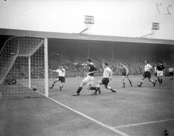 歐冠淘汰賽抽簽規(guī)則：同組回避與同國回避解析