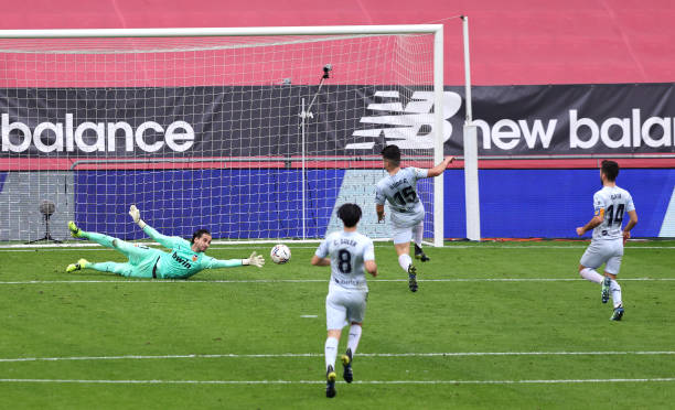 歐冠決賽戰(zhàn)況解析：勝負(fù)懸念持續(xù)到最后