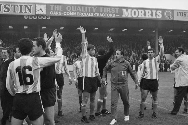 羅納爾多身高體重變化：從新秀到退役的體型演變