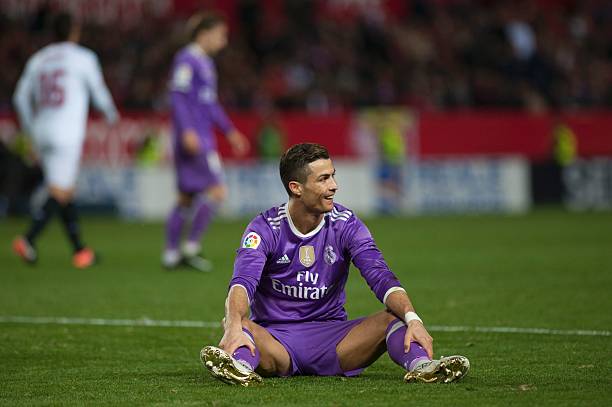 從解說畫質(zhì)到互動(dòng)功能，全方位評(píng)測主流足球直播APP