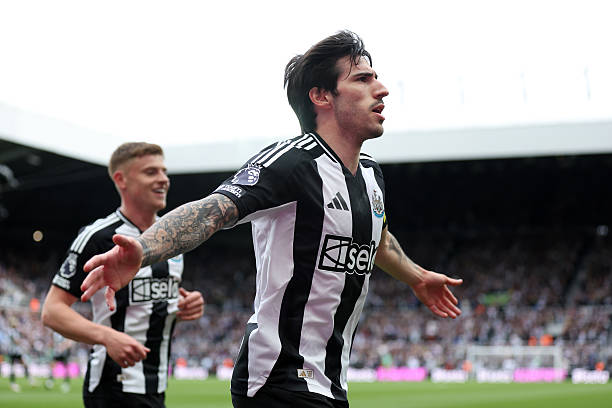 德甲冠軍歷史盤點：拜仁一家獨大，哪些球隊曾創(chuàng)造奇跡？