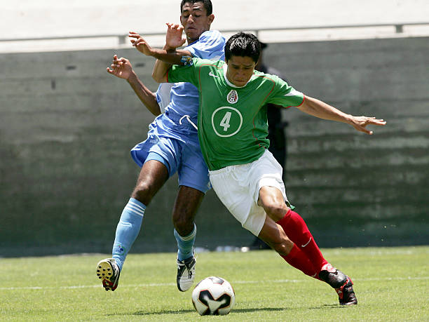 歐冠決賽爭議判罰解析：點(diǎn)球與VAR