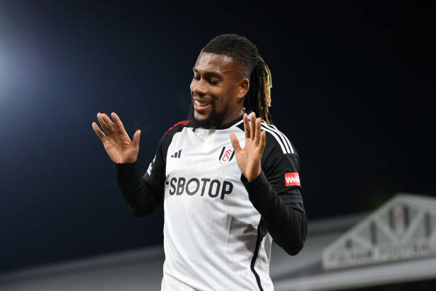 從職業(yè)到草根：盤點(diǎn)佛山最具代表性的足球俱樂部位置